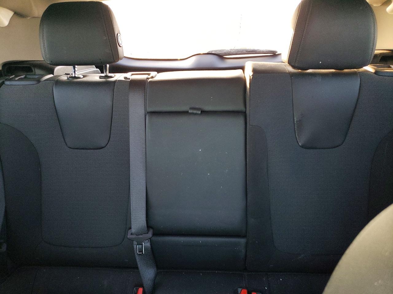2020 BUICK ENCORE GX SELECT photo 19