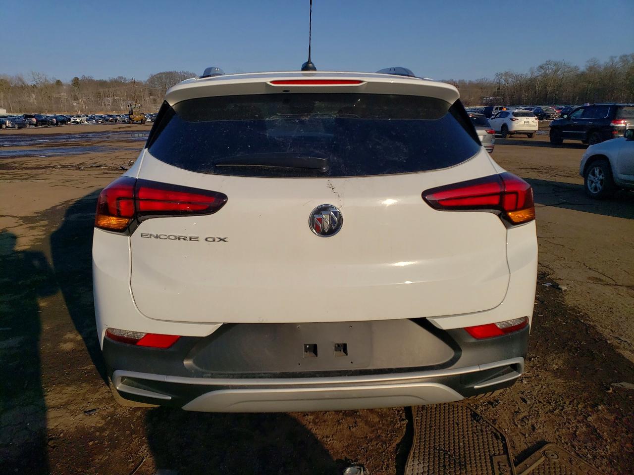 2020 BUICK ENCORE GX SELECT photo 11