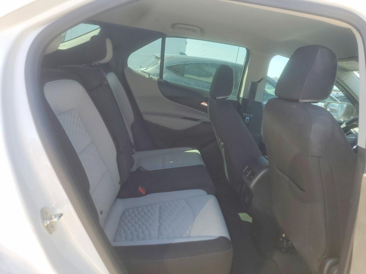 2021 CHEVROLET EQUINOX LS photo 21