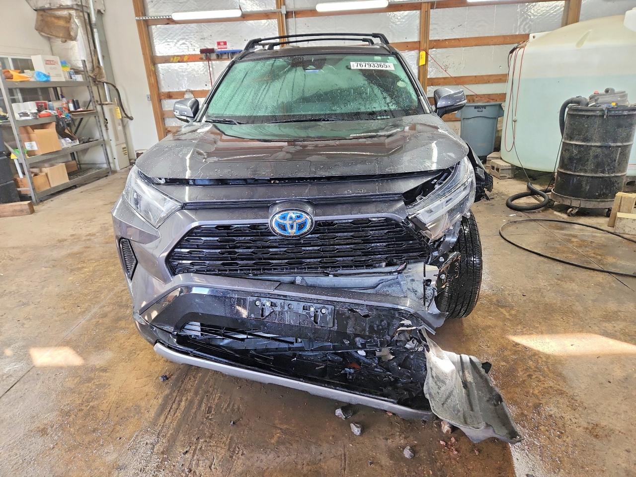 2024 TOYOTA RAV4 SE photo 13
