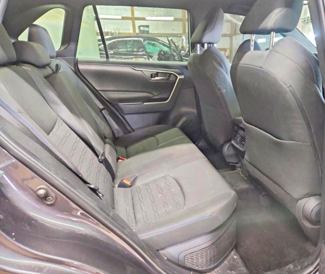 2024 TOYOTA RAV4 SE photo 31