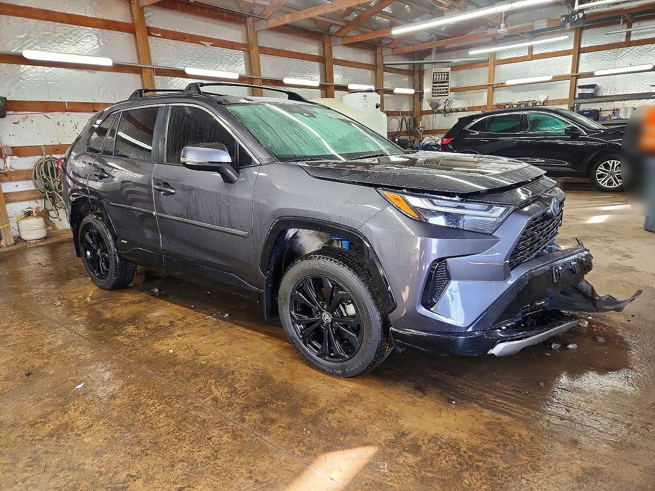 2024 TOYOTA RAV4 SE photo 10