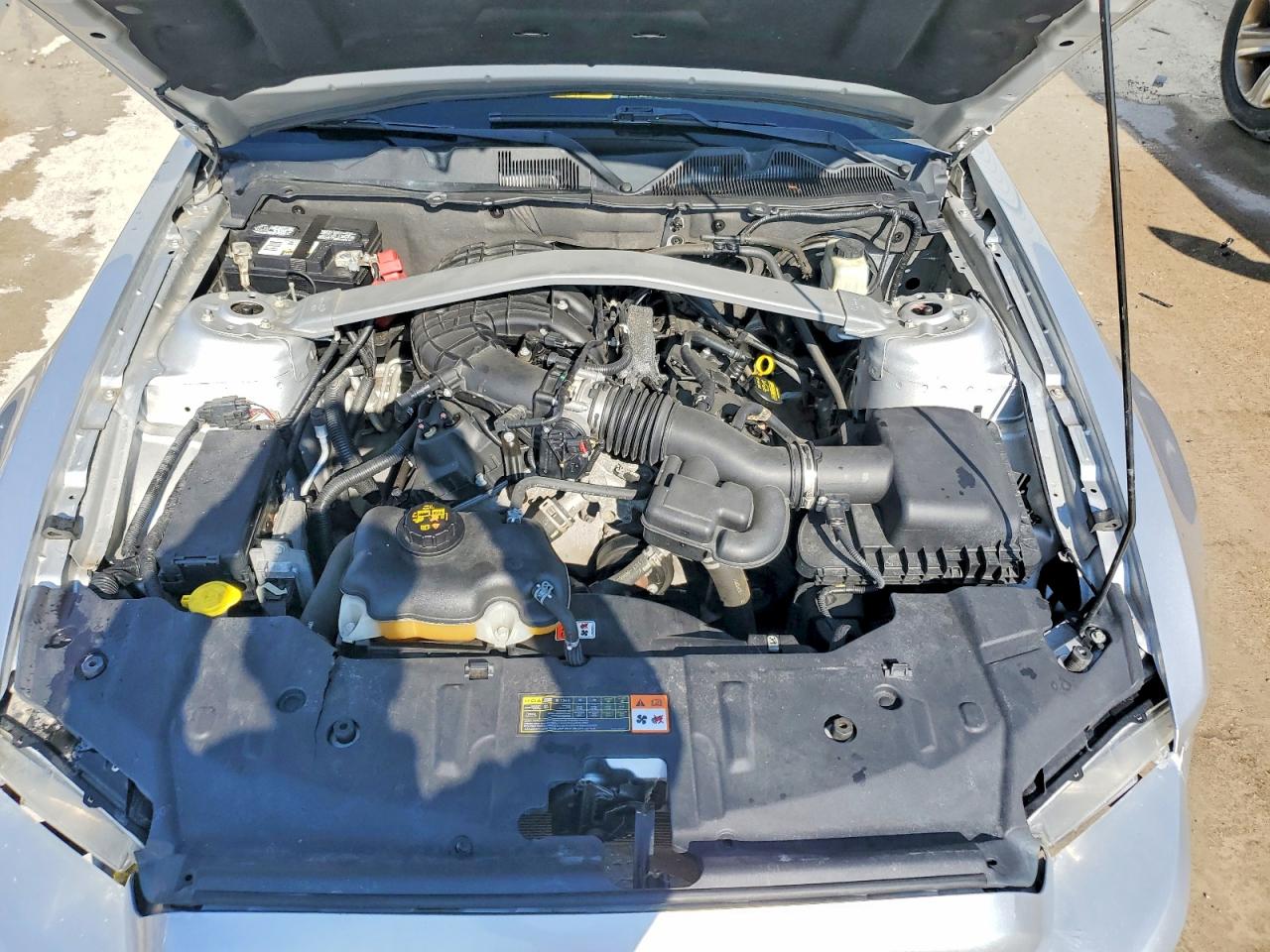 2014 FORD MUSTANG photo 11