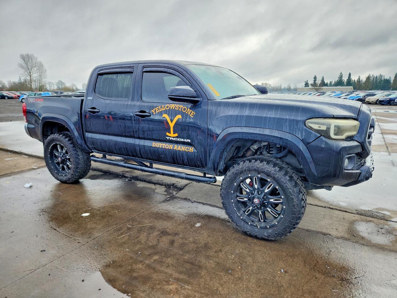 2019 TOYOTA TACOMA photo 7