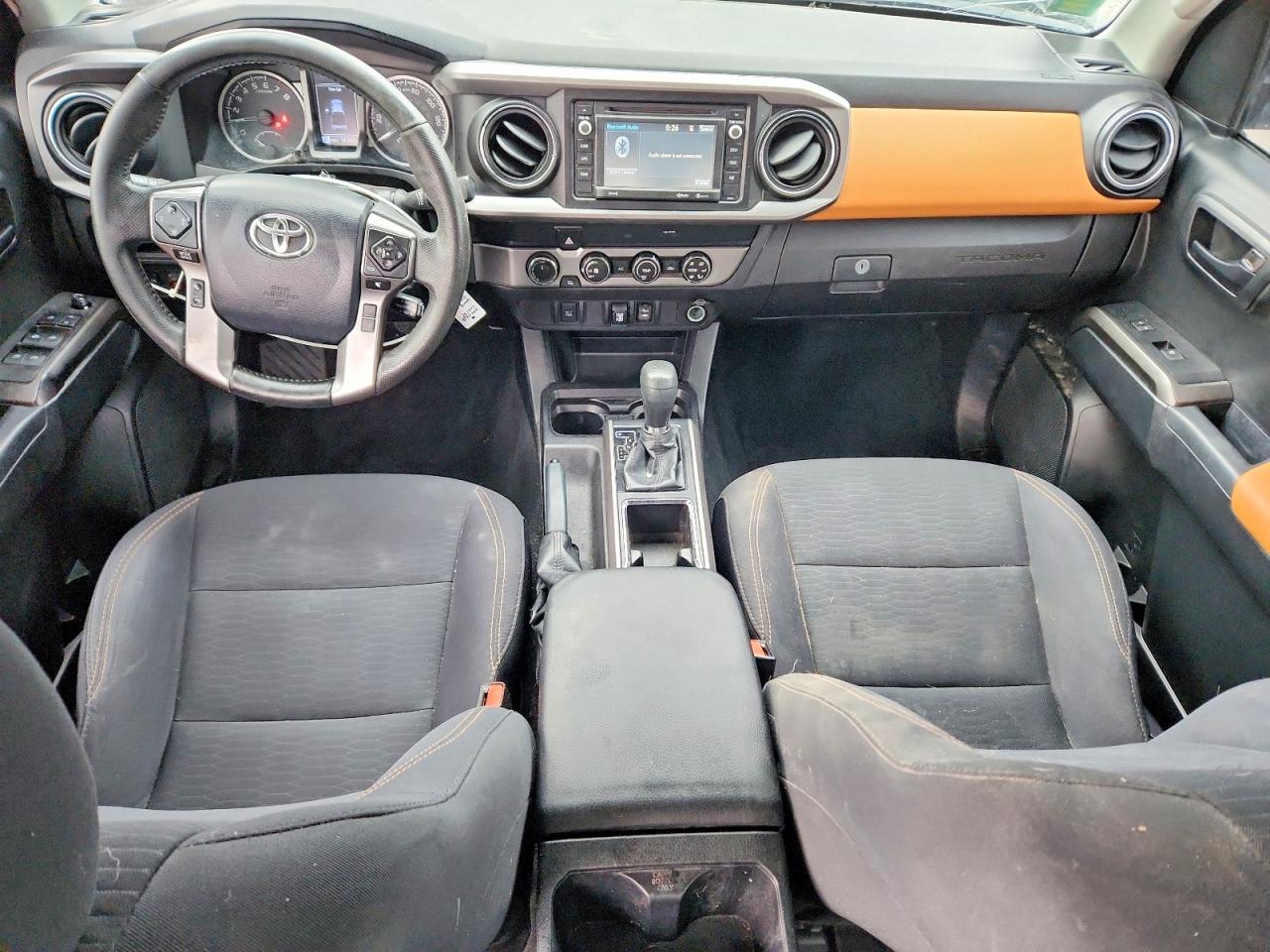 2019 TOYOTA TACOMA photo 15