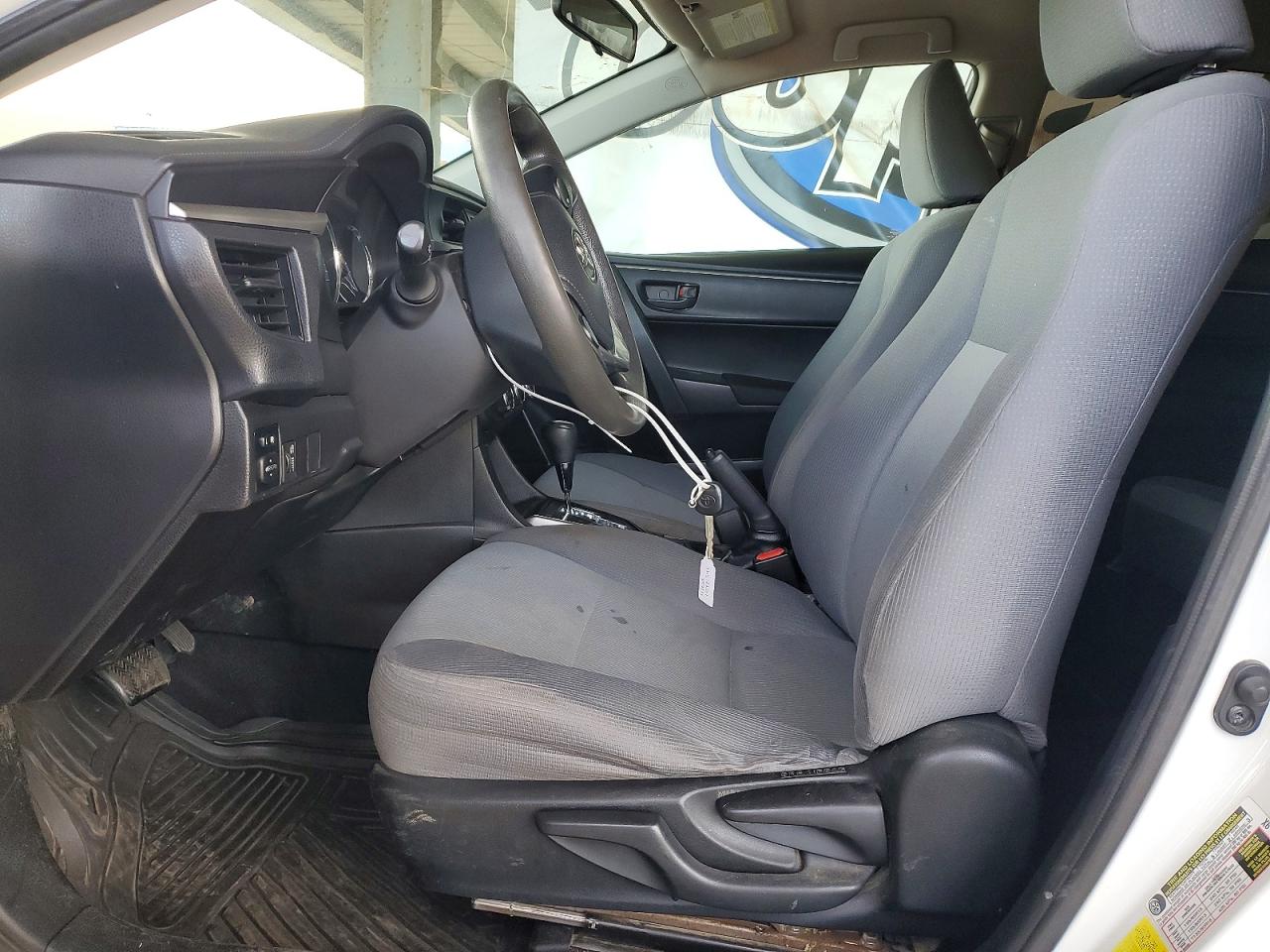 2014 TOYOTA COROLLA L photo 13