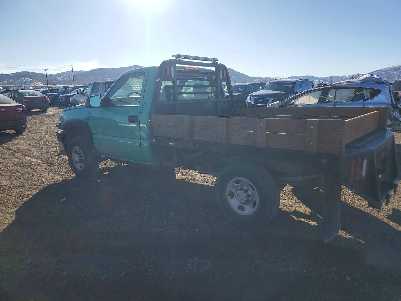 2005 CHEVROLET SILVERADO K2500 HEAVY DUTY photo 2