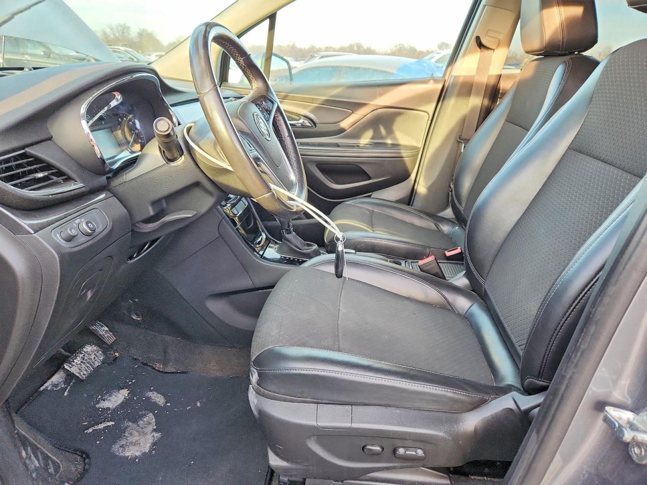 2019 BUICK ENCORE PREFERRED photo 13