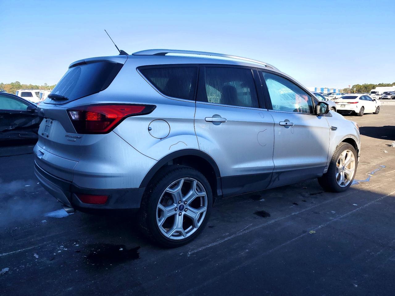 2019 FORD ESCAPE TITANIUM photo 3