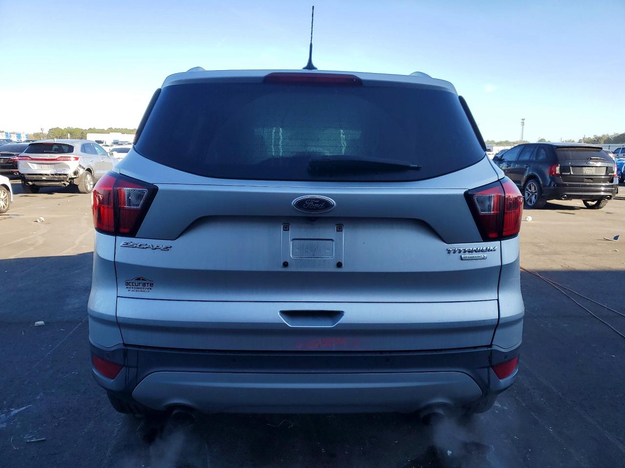 2019 FORD ESCAPE TITANIUM photo 6