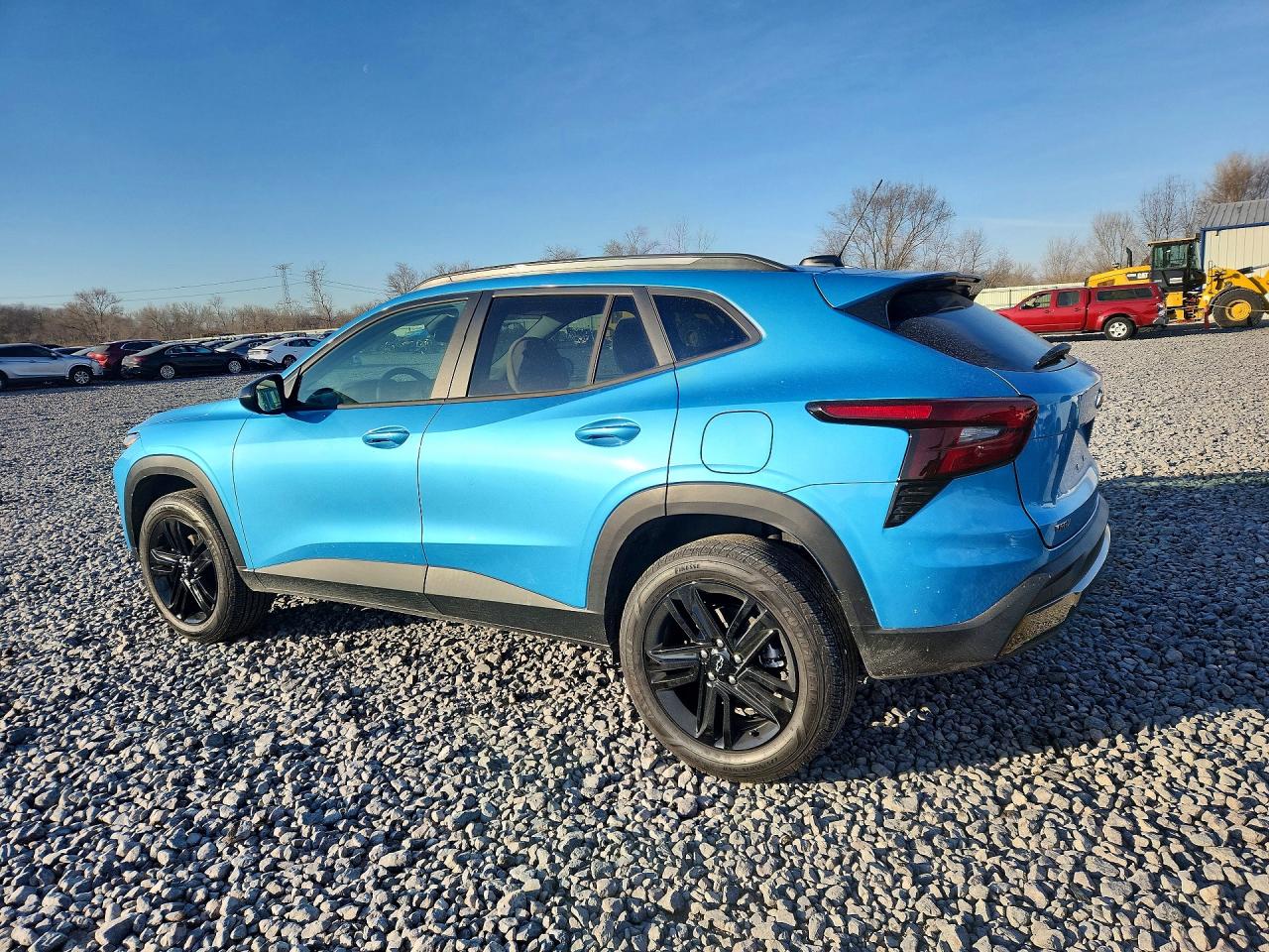 2025 CHEVROLET TRAX ACTIV photo 2