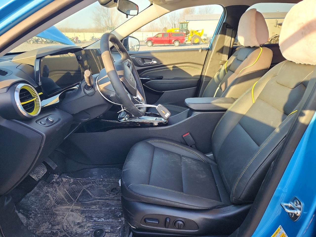 2025 CHEVROLET TRAX ACTIV photo 7