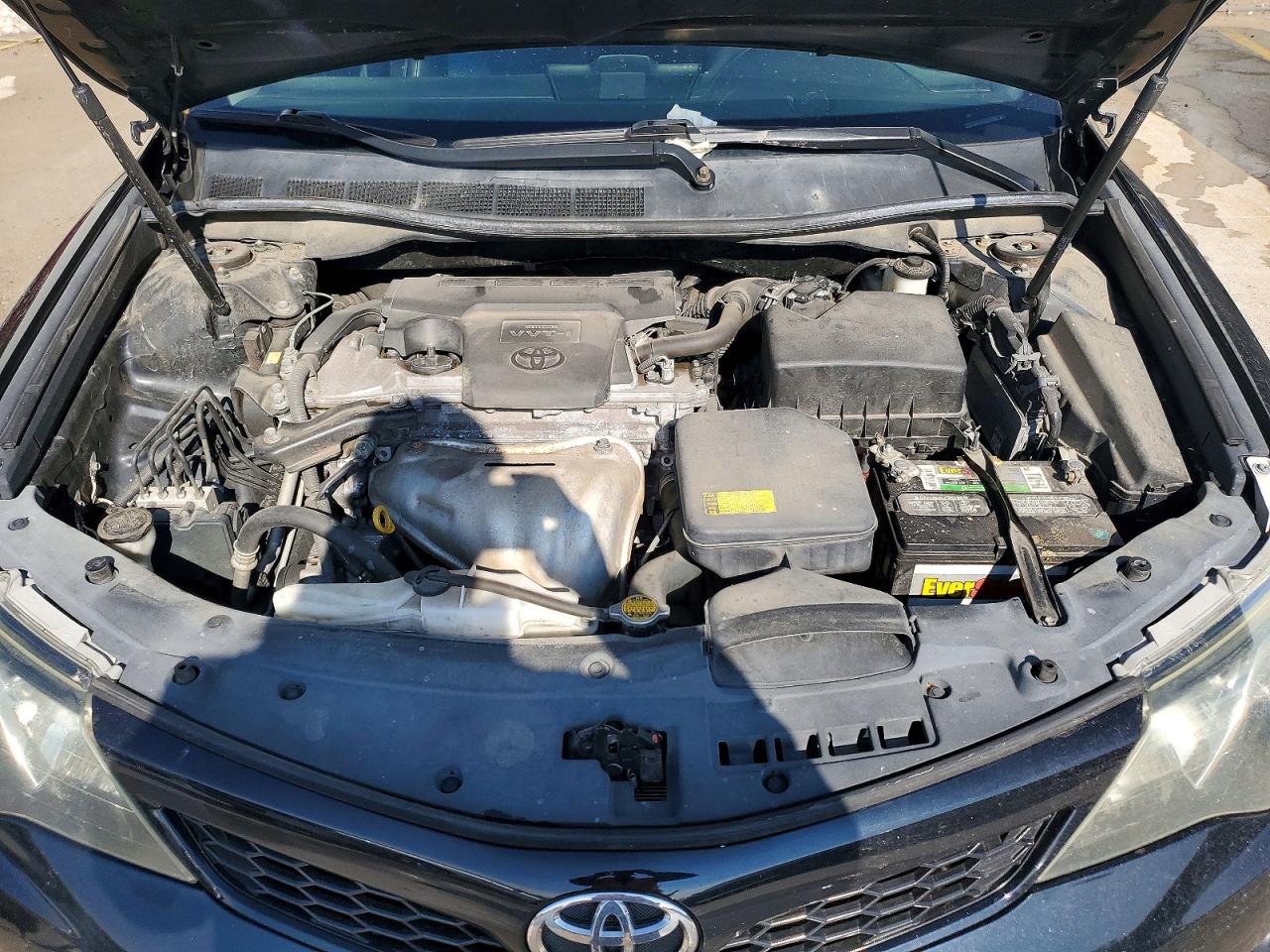 2012 TOYOTA CAMRY SE photo 21