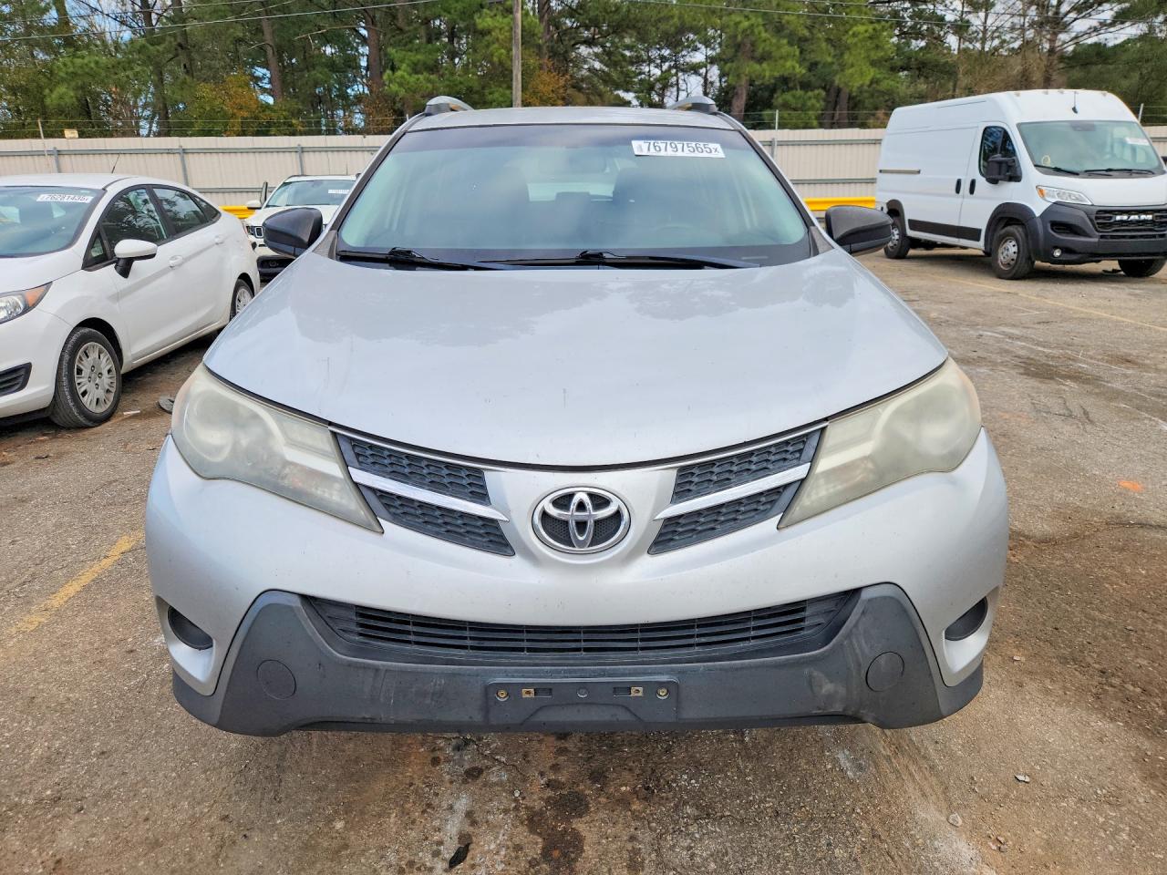 2013 TOYOTA RAV4 LE photo 13