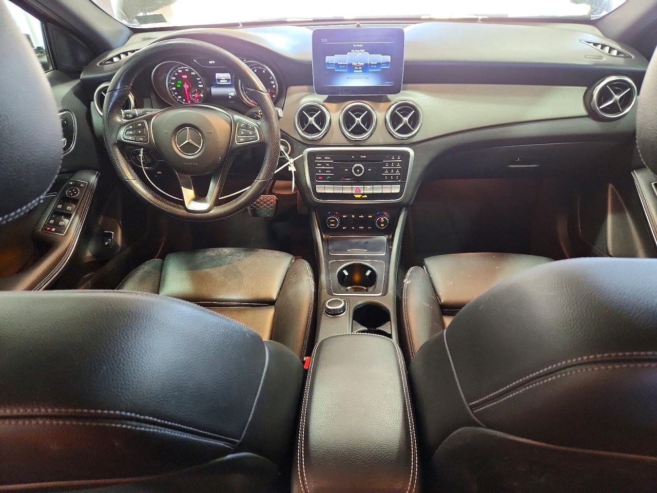 2019 MERCEDES-BENZ GLA 250 4MATIC photo 8