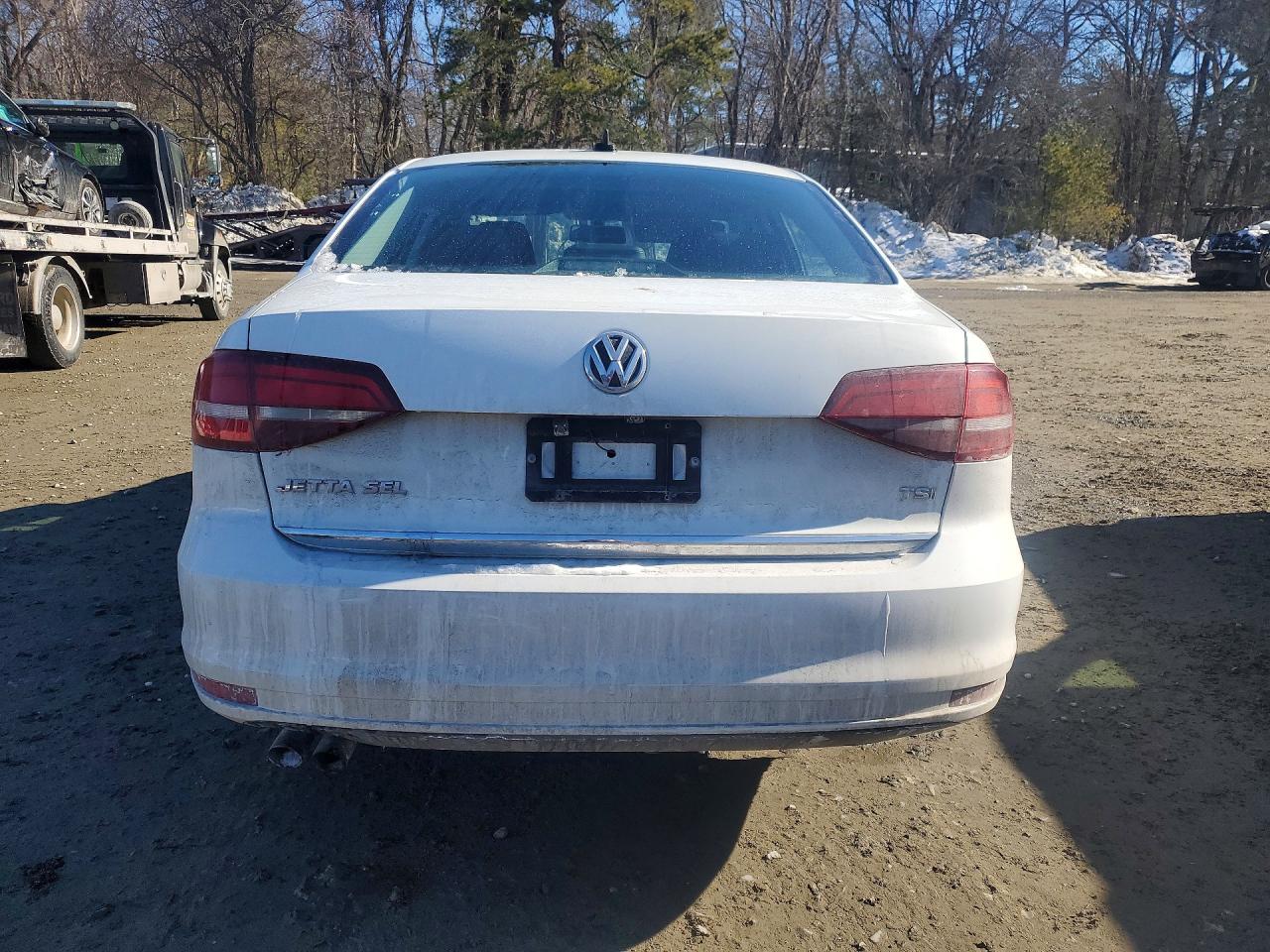 2017 VOLKSWAGEN JETTA SEL photo 6