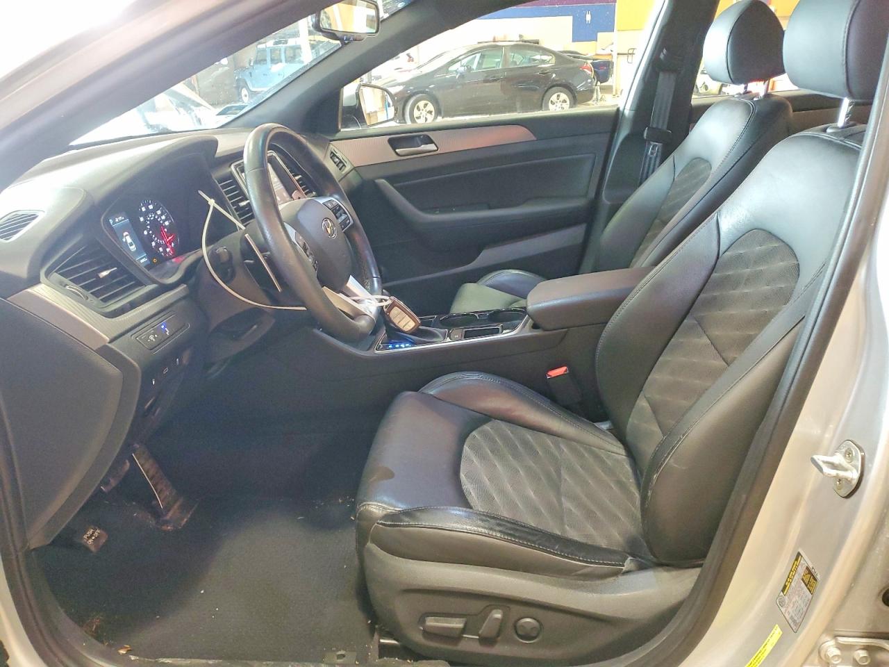 2018 HYUNDAI SONATA SPORT photo 7