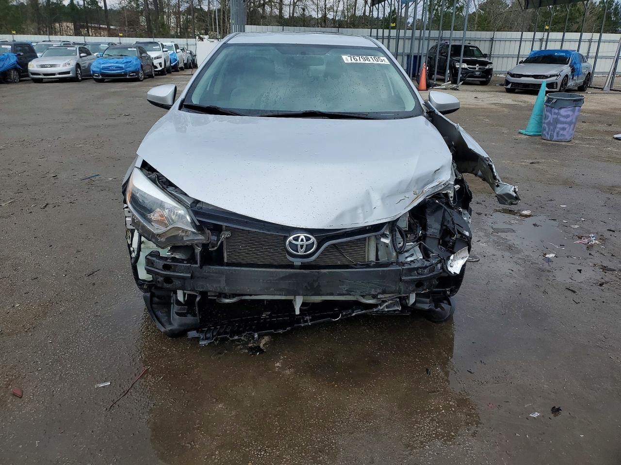 2014 TOYOTA COROLLA LE photo 13
