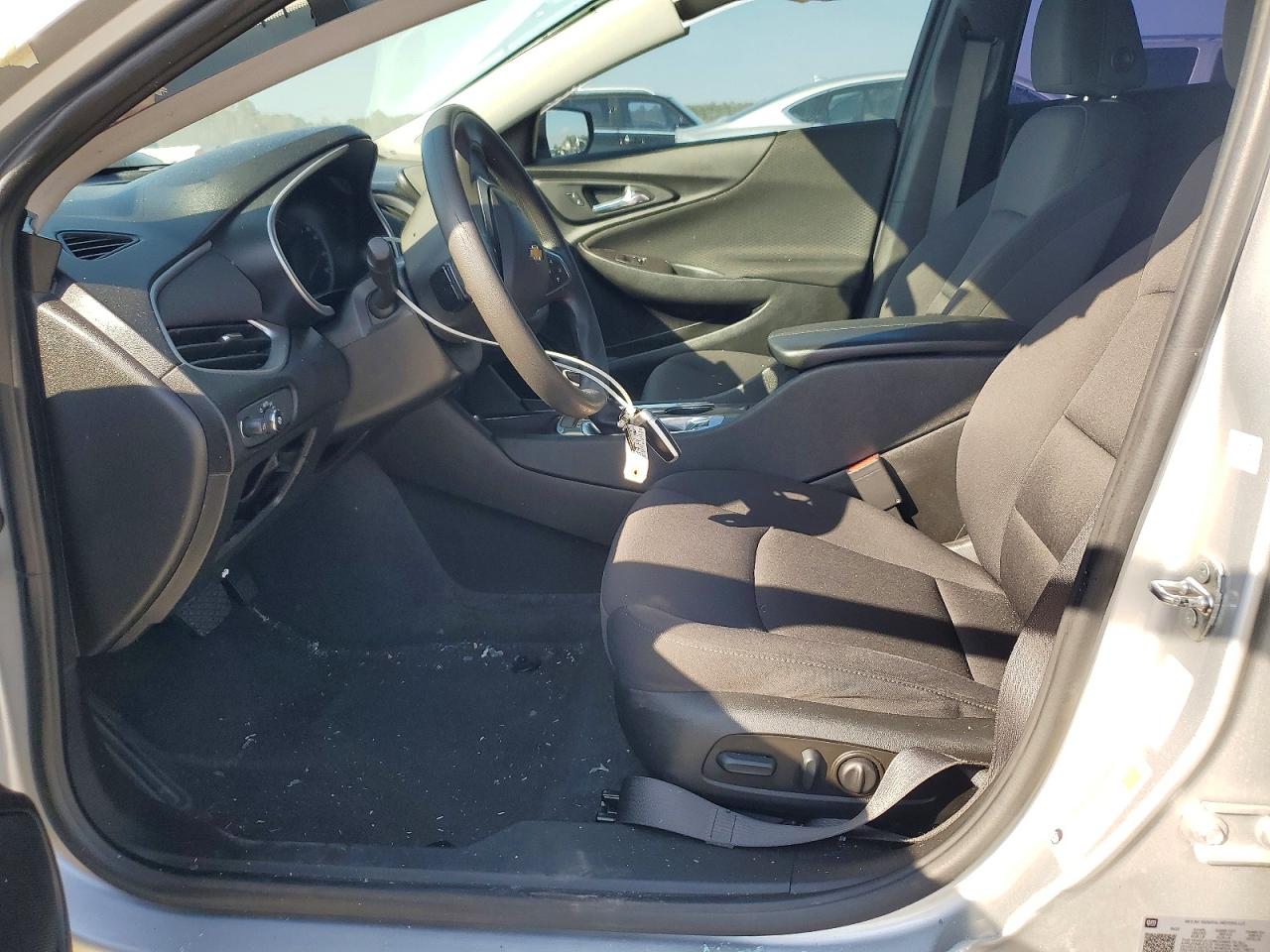 2022 CHEVROLET MALIBU LT photo 19
