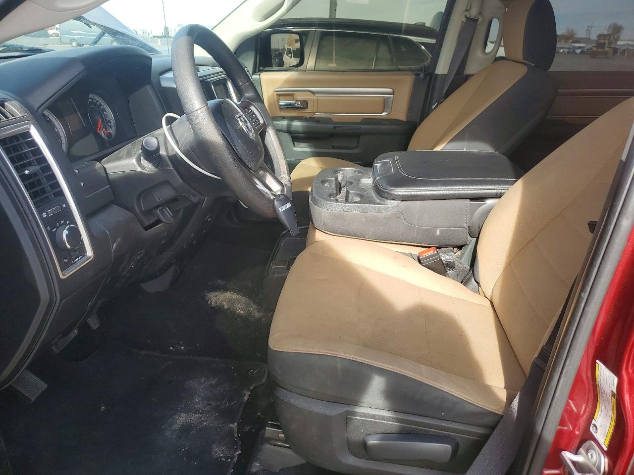 2021 RAM 1500 CLASSIC SLT photo 13