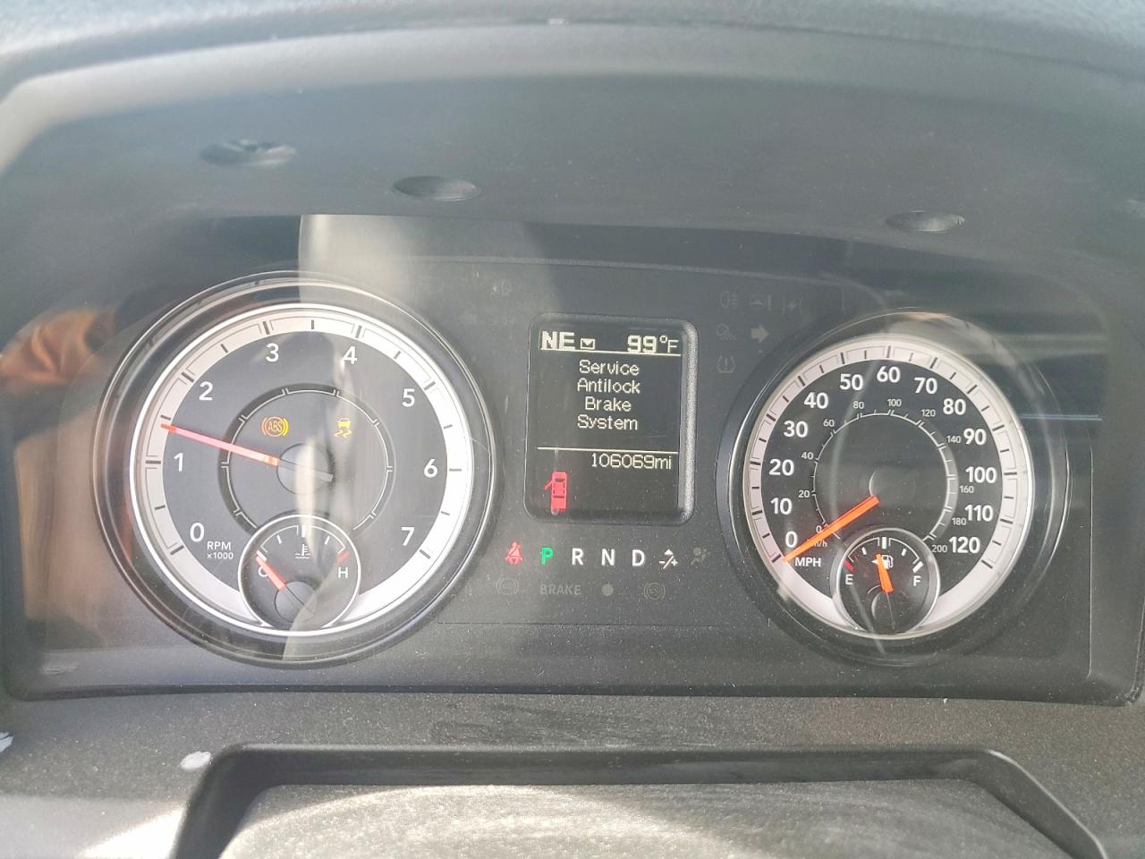 2021 RAM 1500 CLASSIC SLT photo 17