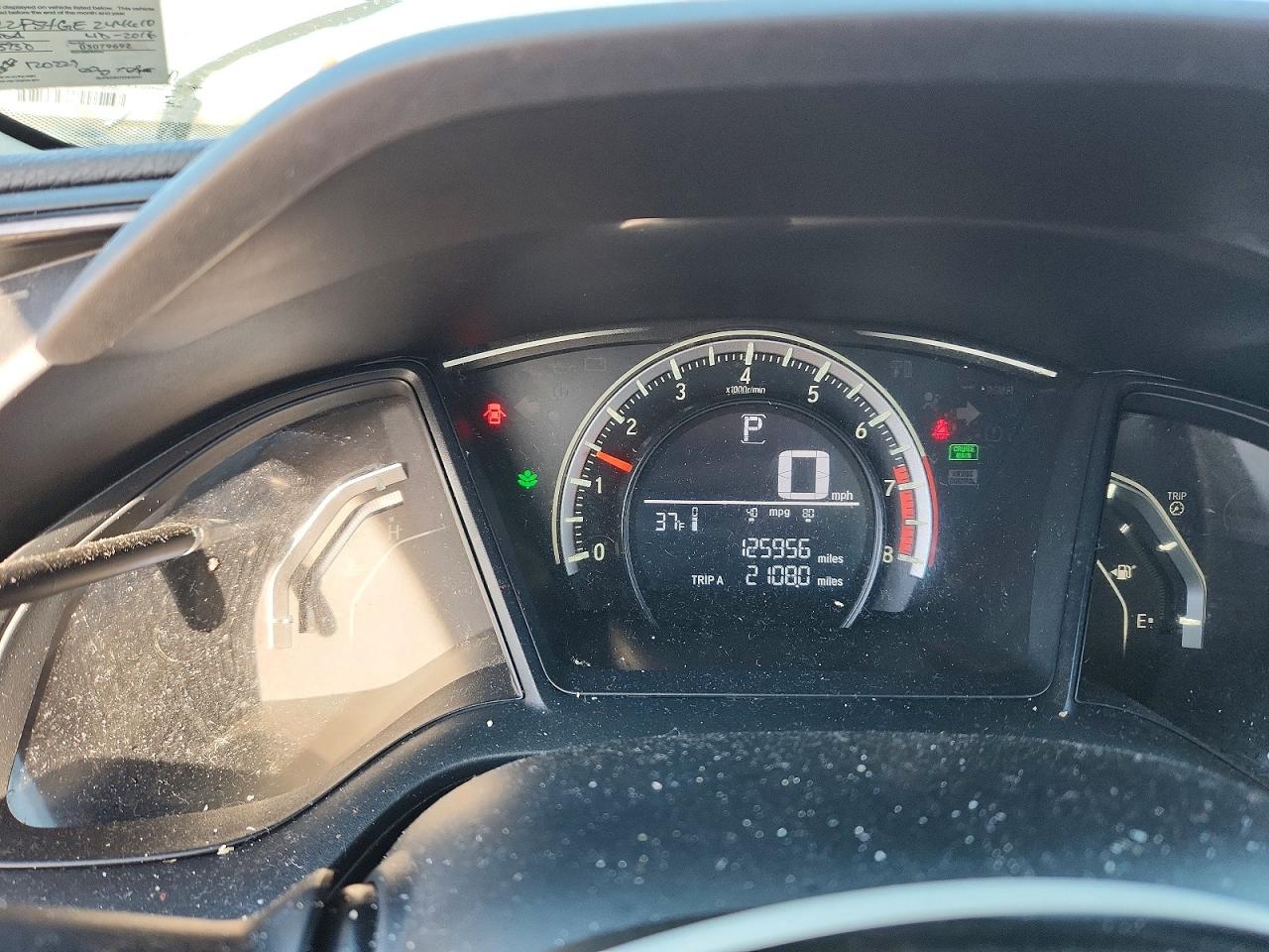 2016 HONDA CIVIC LX photo 9