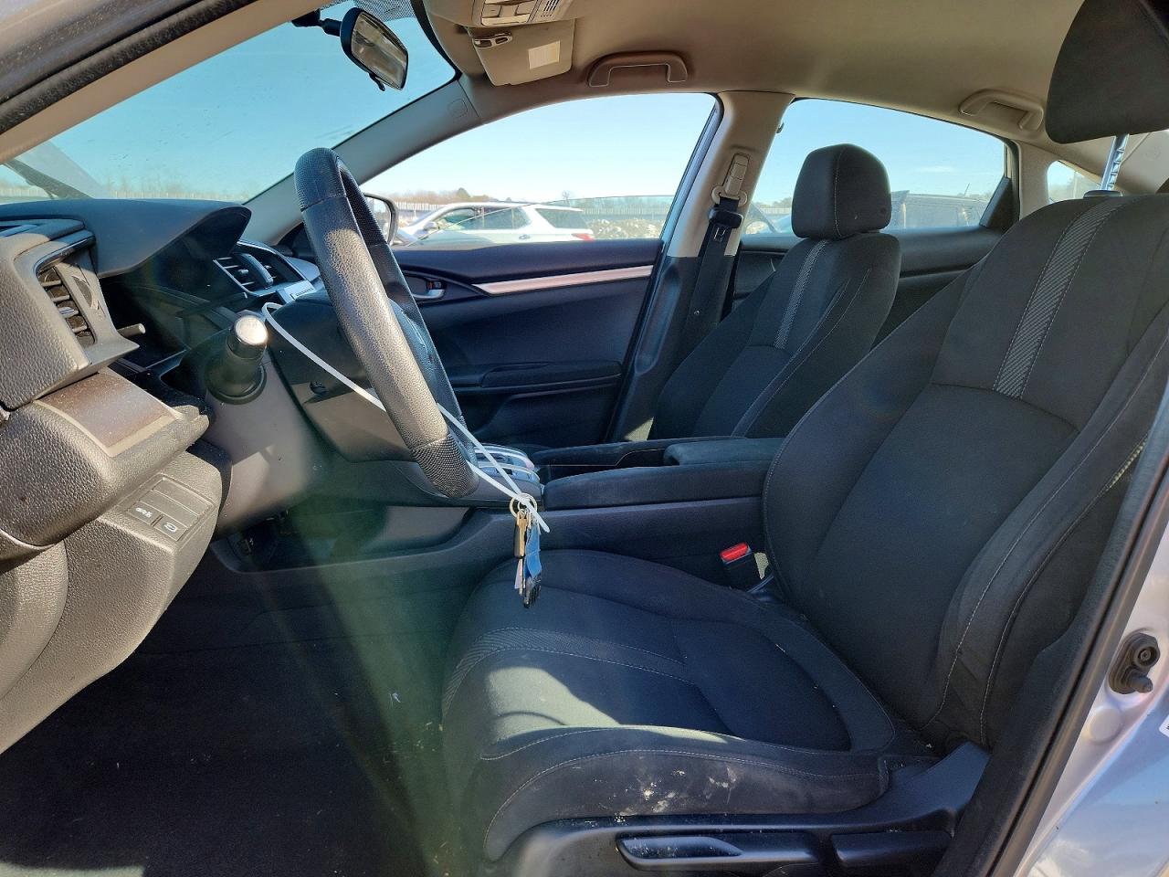 2016 HONDA CIVIC LX photo 7