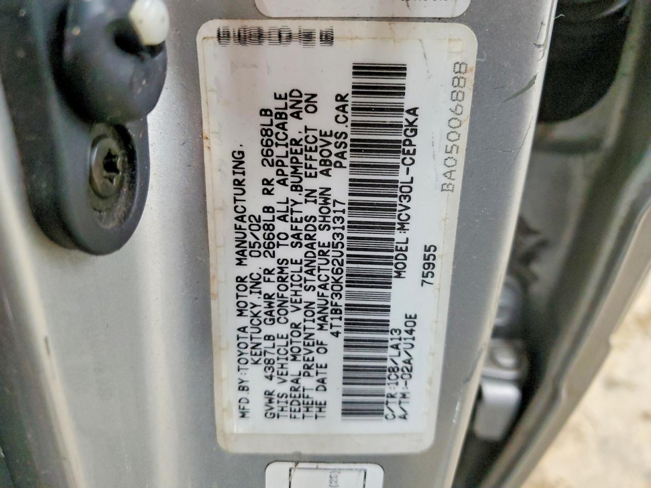 2002 TOYOTA CAMRY photo 23
