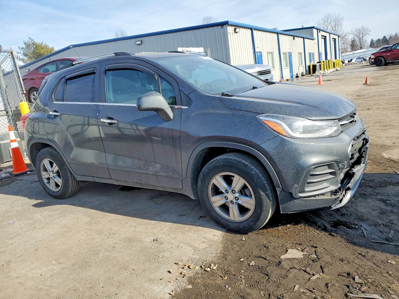 2019 CHEVROLET TRAX 1LT photo 4