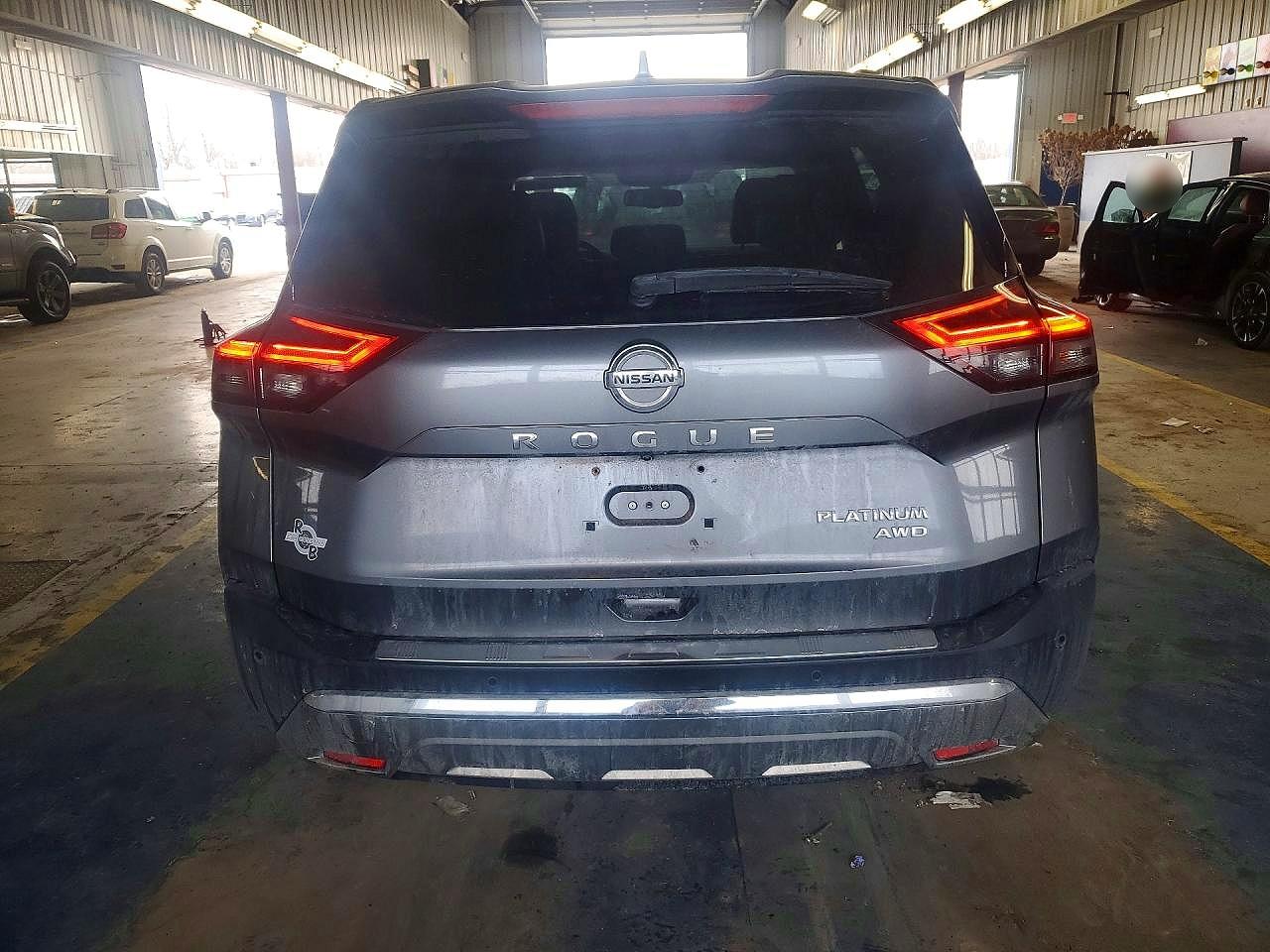 2021 NISSAN ROGUE PLATINUM photo 11