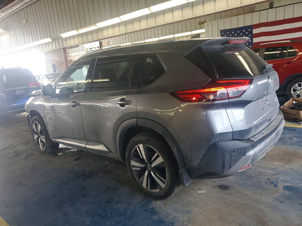 2021 NISSAN ROGUE PLATINUM photo 3
