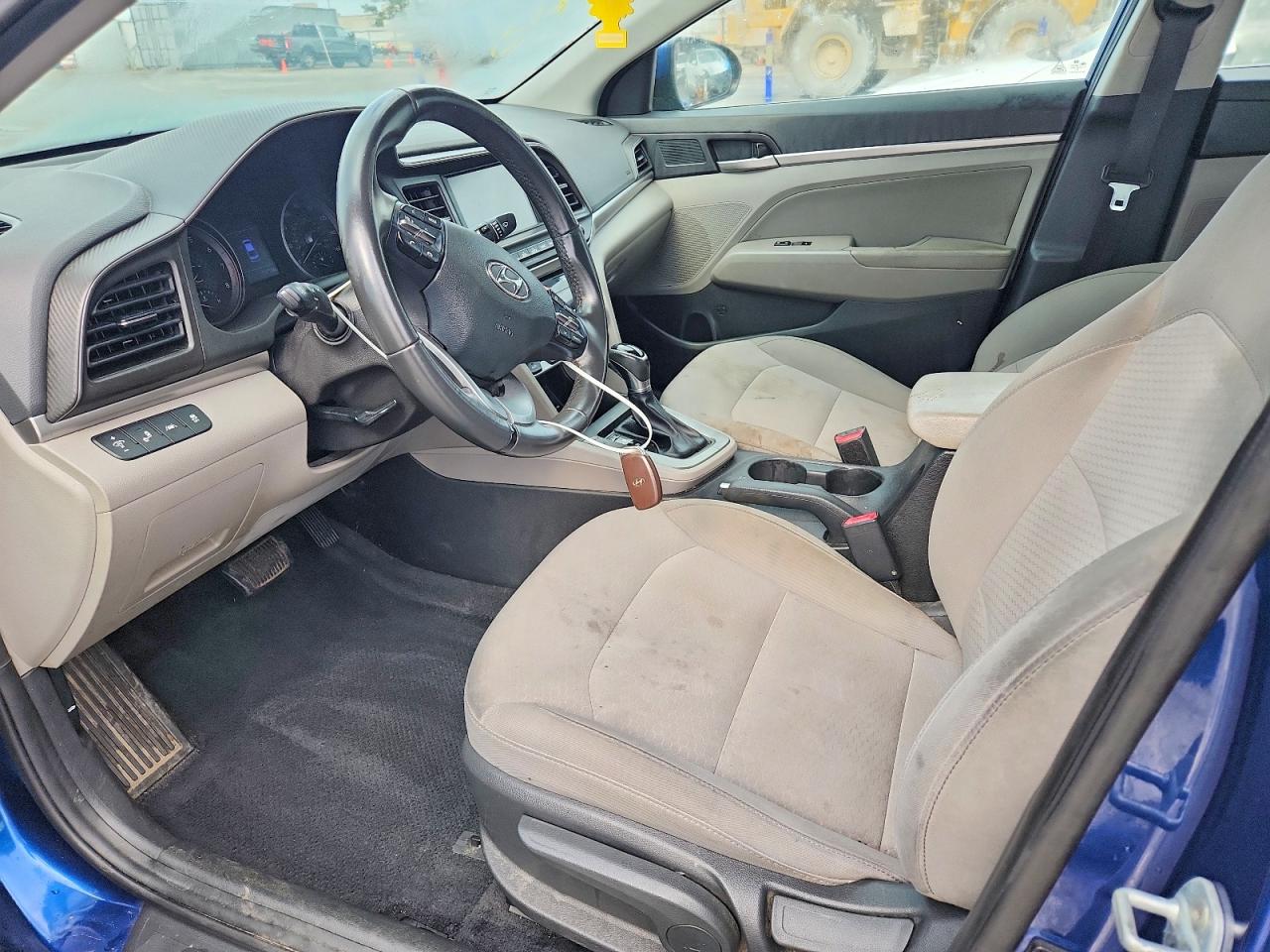 2019 HYUNDAI ELANTRA VALUE EDITION photo 7