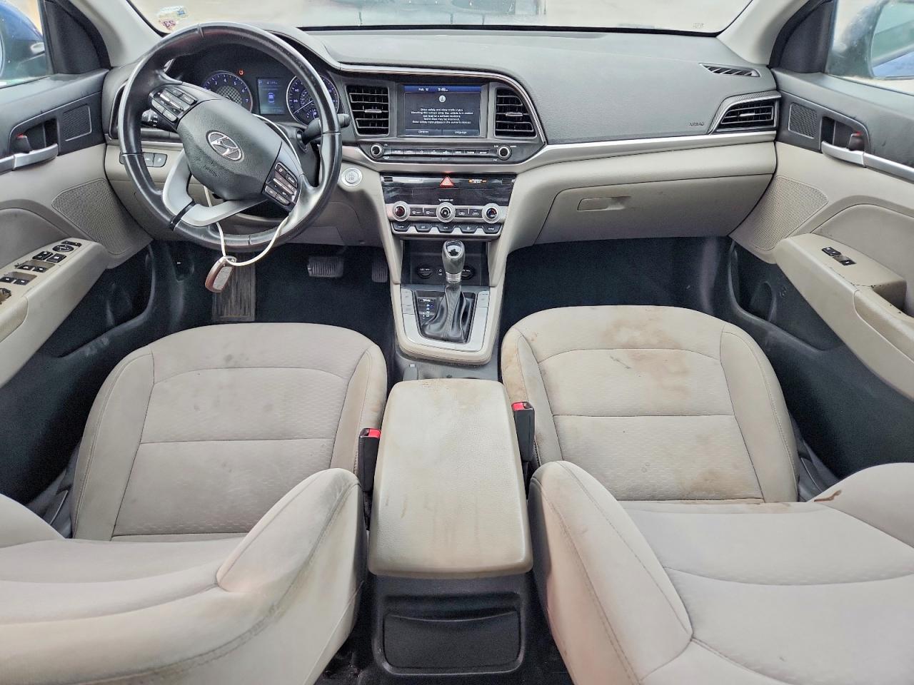 2019 HYUNDAI ELANTRA VALUE EDITION photo 8
