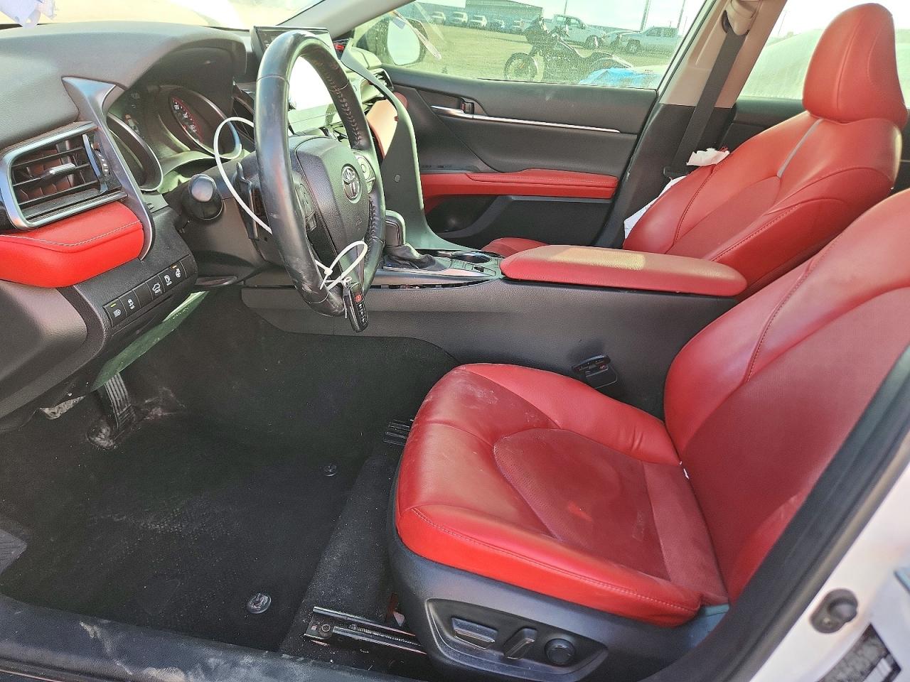 2023 TOYOTA CAMRY XSE photo 7