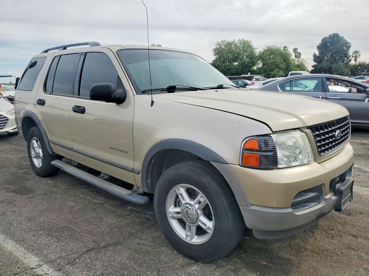 2004 FORD EXPLORER photo 7