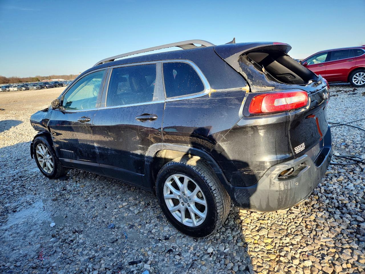 2016 JEEP CHEROKEE LATITUDE photo 2