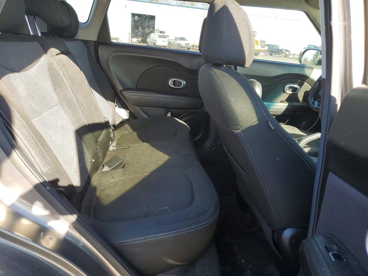 2018 KIA SOUL + photo 19