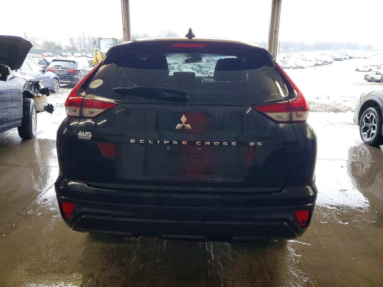 2023 MITSUBISHI ECLIPSE CROSS ES photo 6