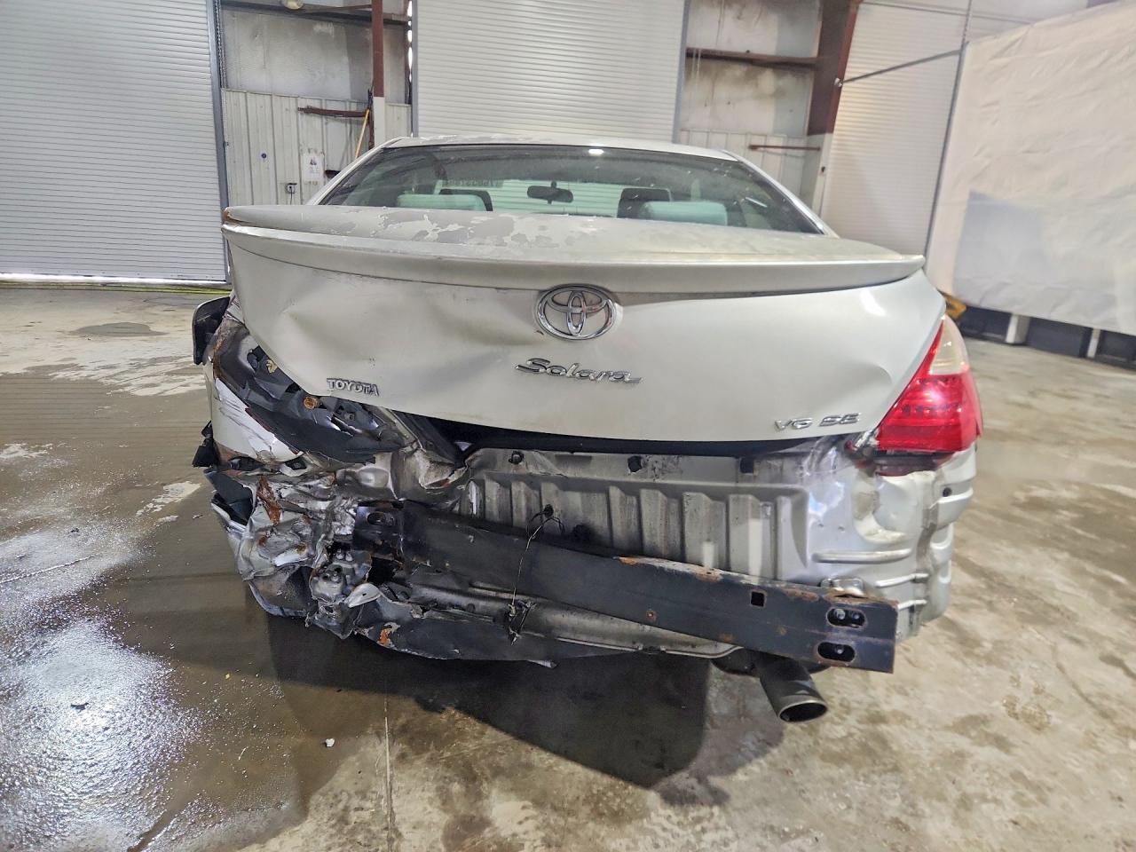 2006 TOYOTA CAMRY SOLARA SE V6 photo 11