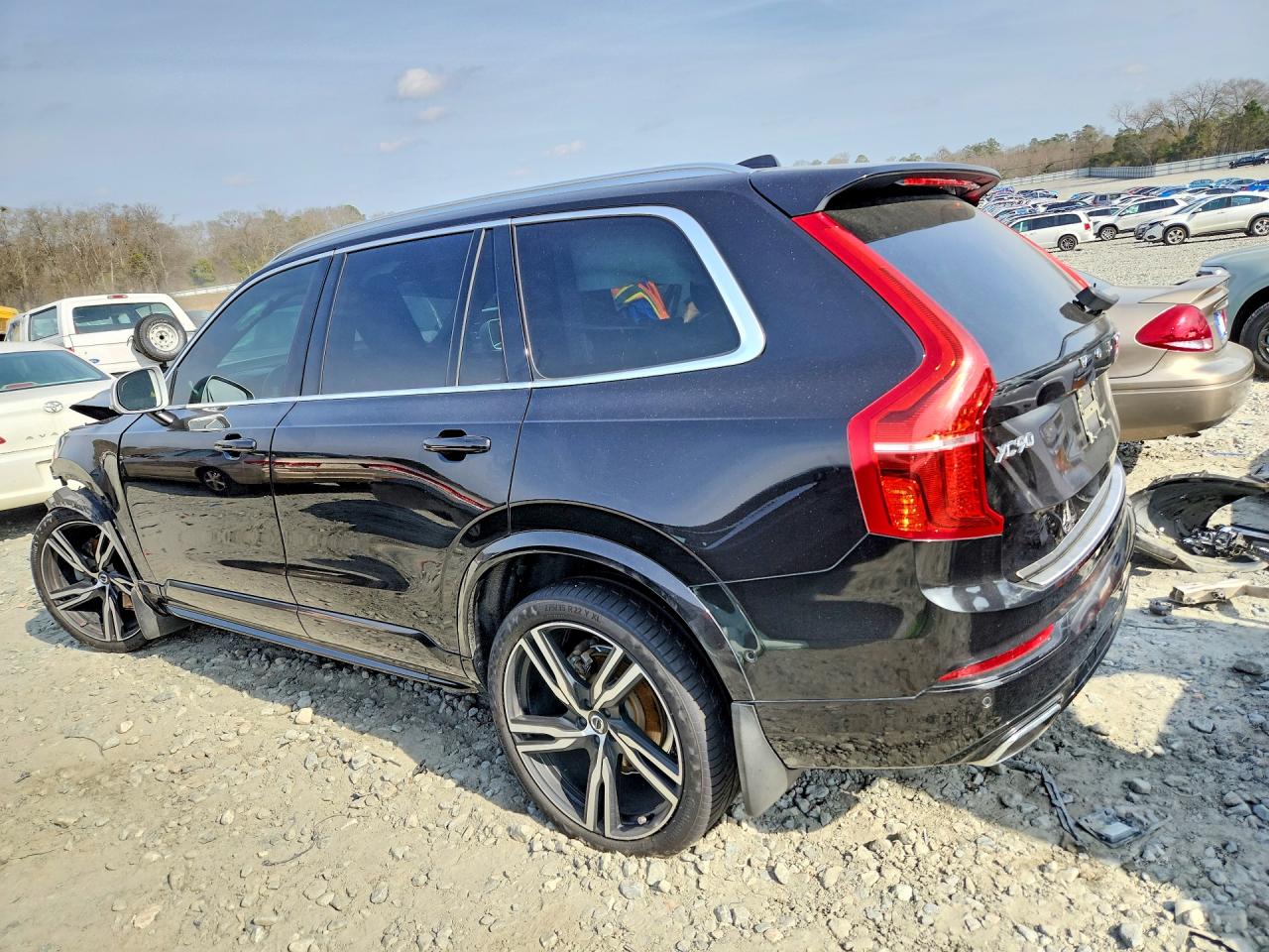 2019 VOLVO XC90 T6 R-DESIGN photo 2