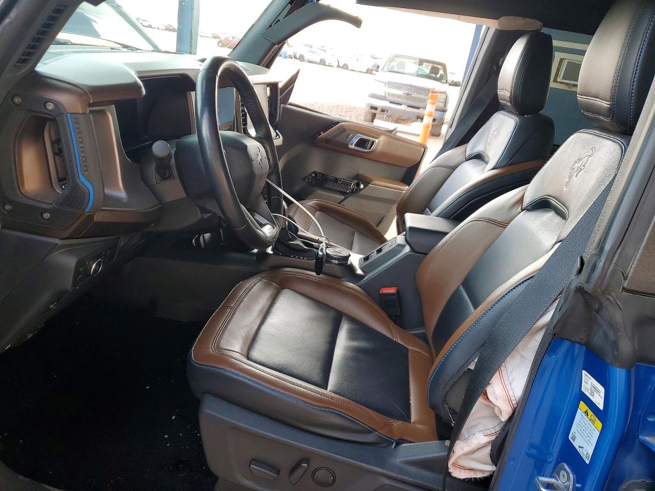 2022 FORD BRONCO BASE photo 13