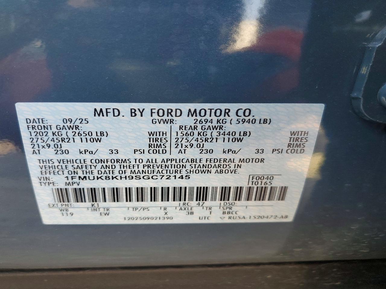 2025 FORD EXPLORER ST-LINE photo 14