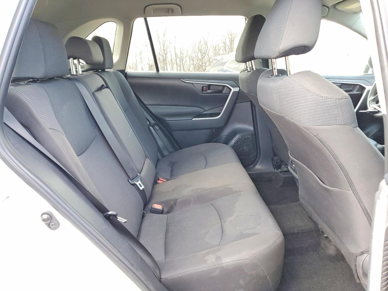 2024 TOYOTA RAV4 LE photo 31