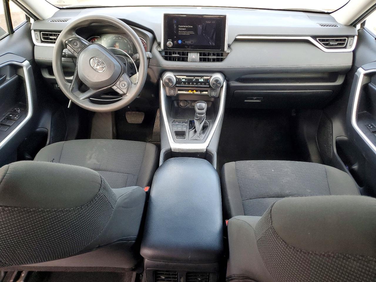 2024 TOYOTA RAV4 LE photo 22