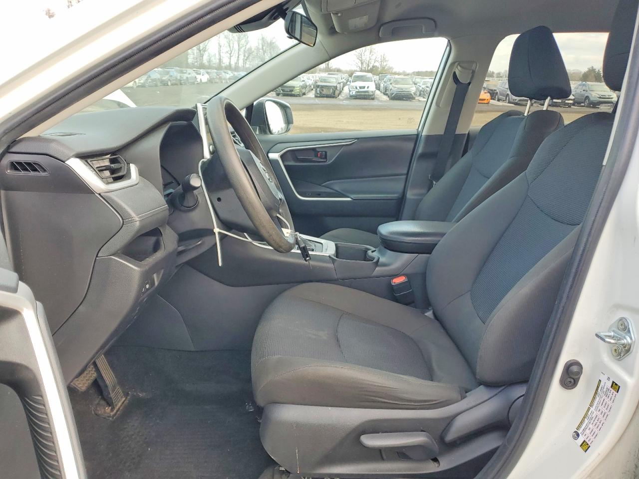 2024 TOYOTA RAV4 LE photo 19