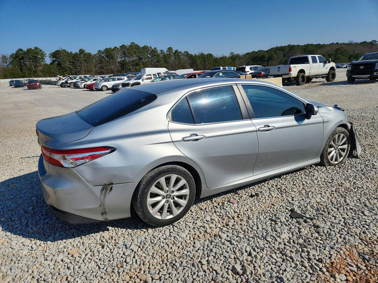 2018 TOYOTA CAMRY L photo 7