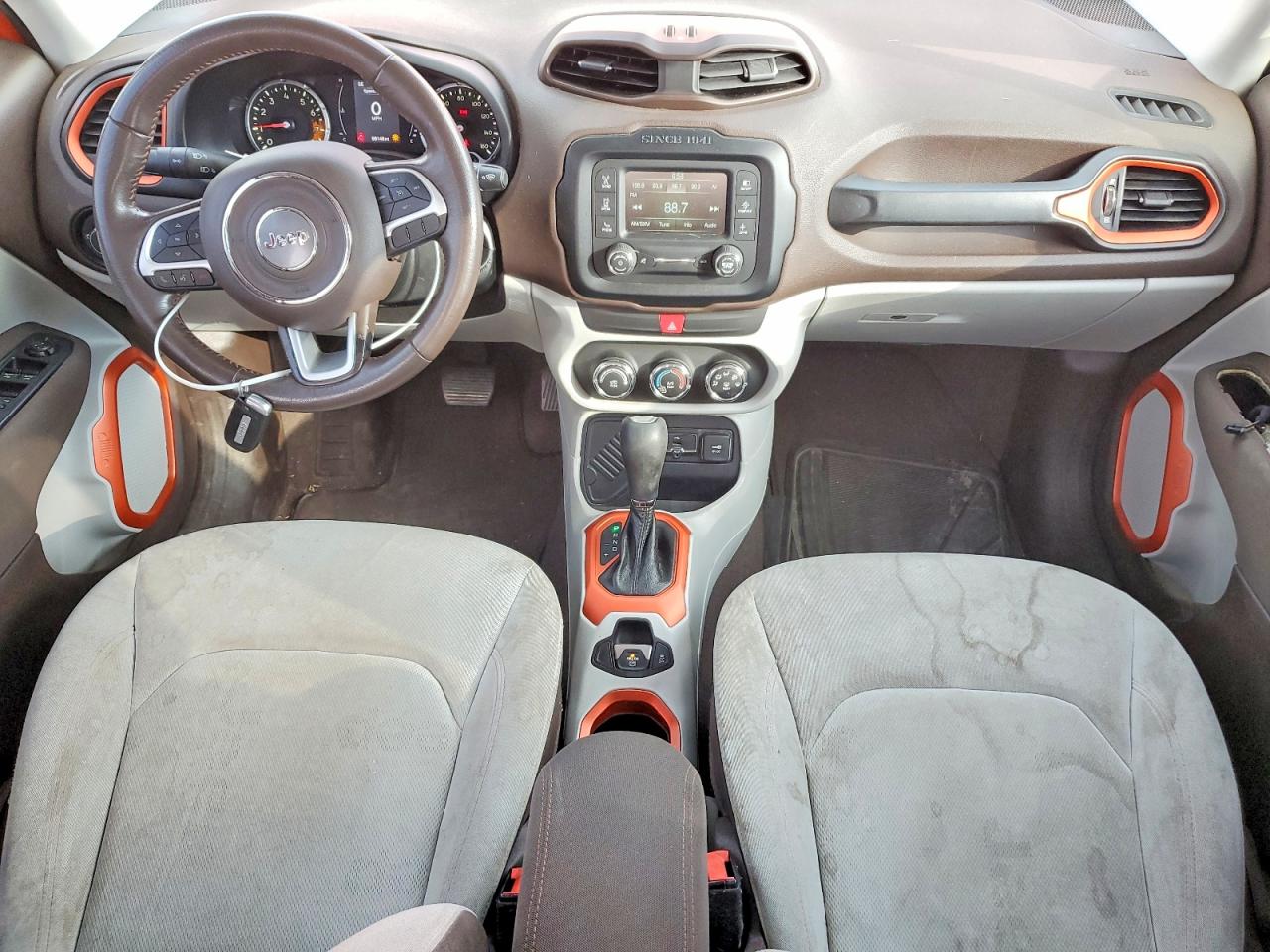 2017 JEEP RENEGADE LATITUDE photo 15