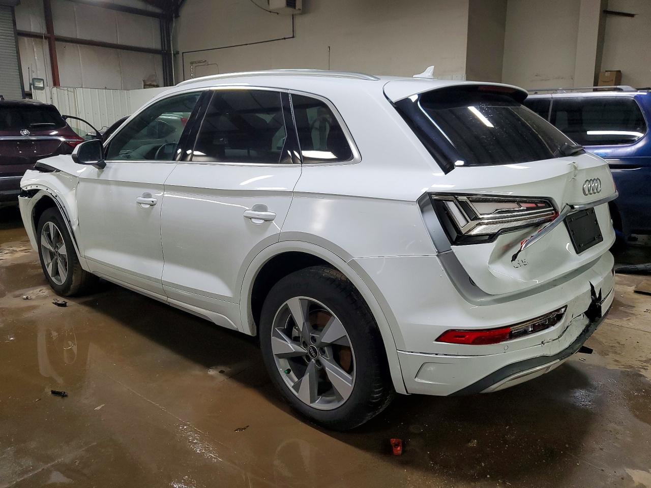 2025 AUDI Q5 PREMIUM PLUS 40 photo 3