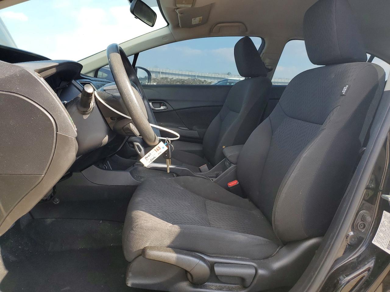 2015 HONDA CIVIC LX photo 13