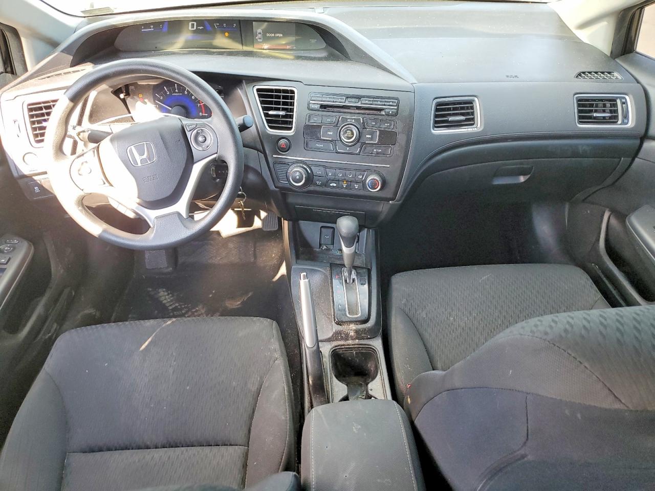 2015 HONDA CIVIC LX photo 15